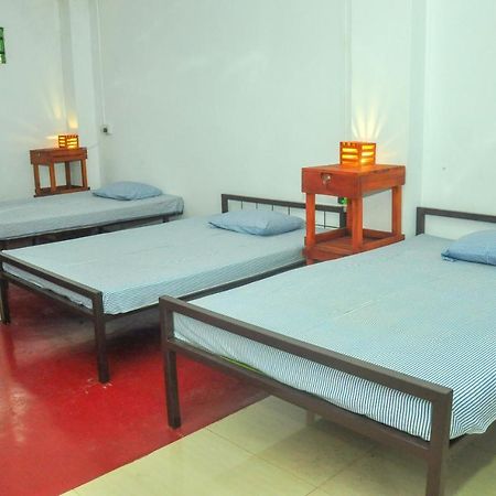 Airport Tourist Resort 카투나야크 외부 사진